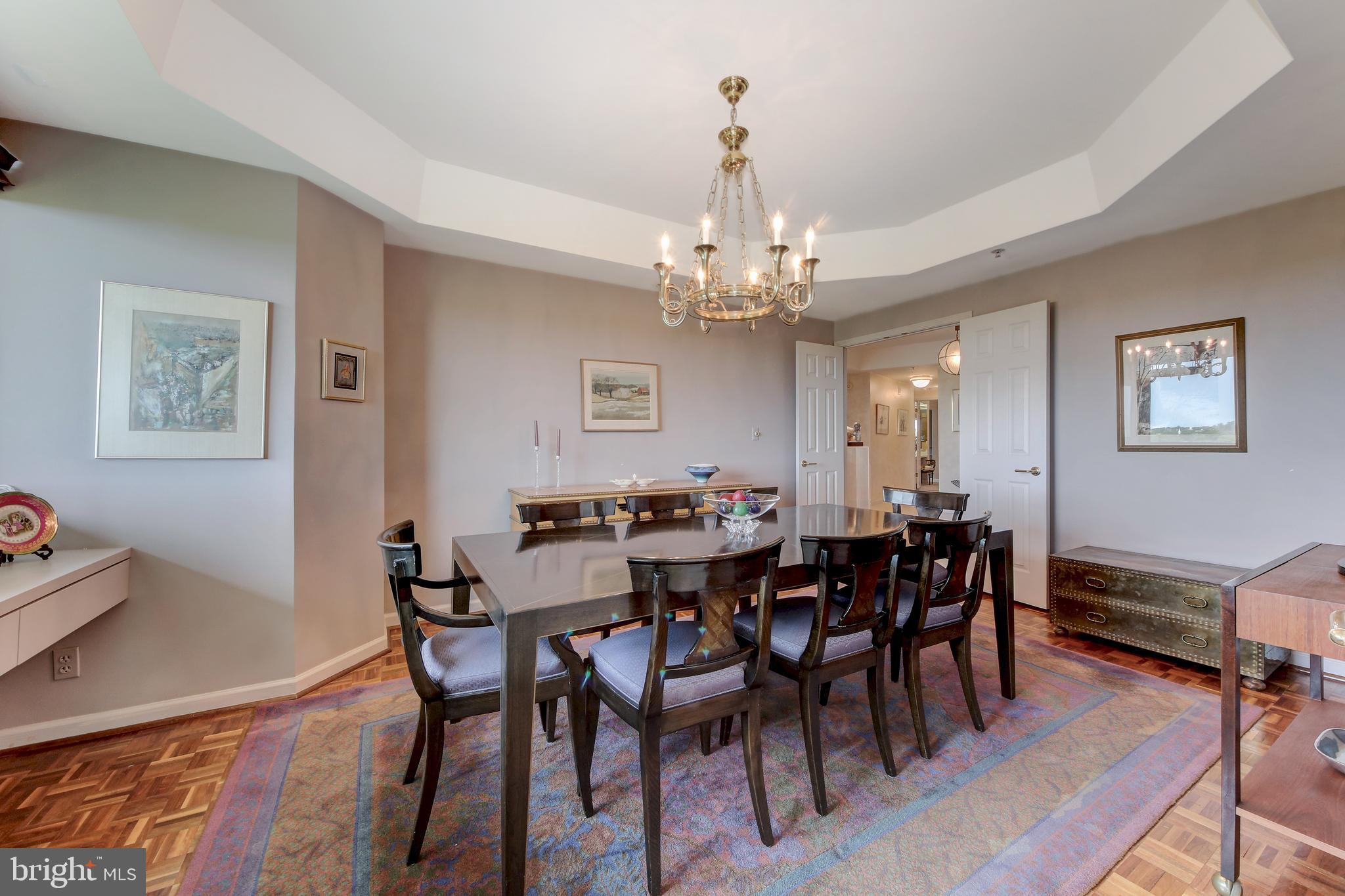 SOMERSET HOUSE - Residential