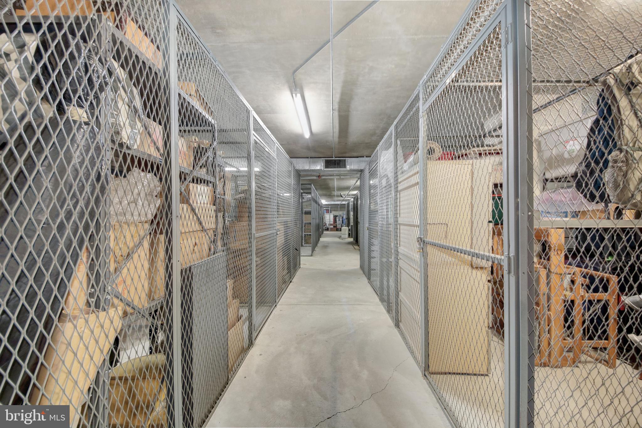 SOMERSET HOUSE - Residential