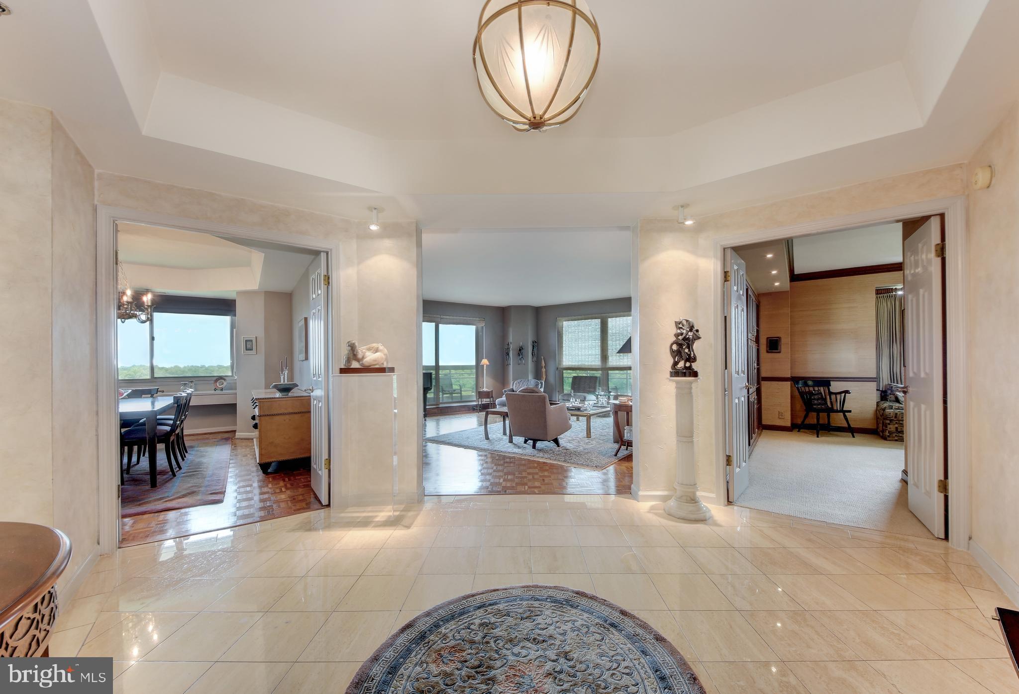 SOMERSET HOUSE - Residential