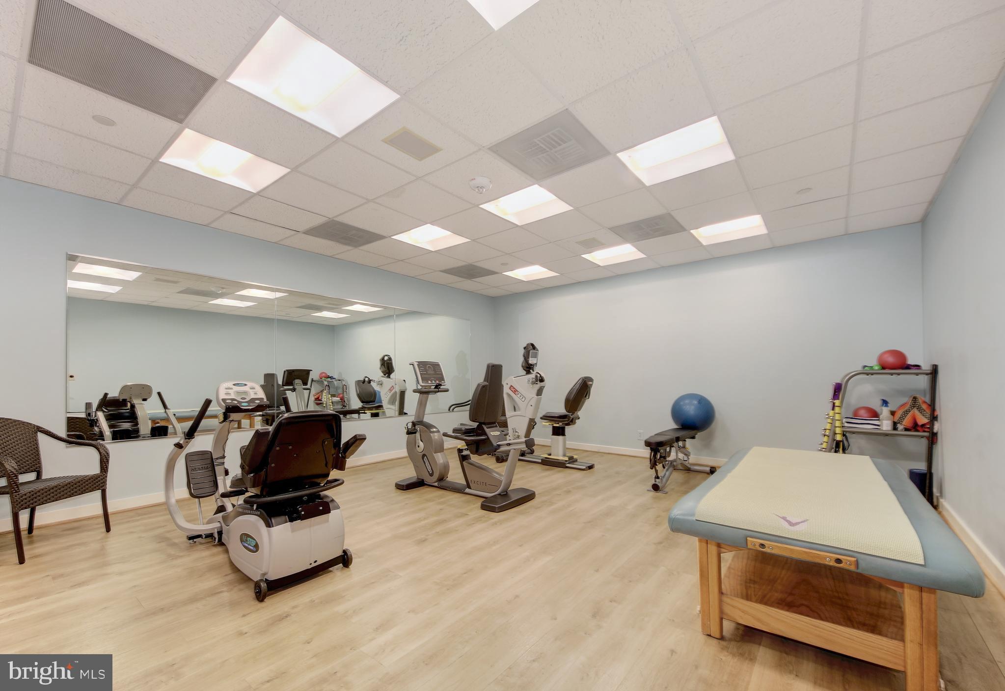 SOMERSET HOUSE - Residential