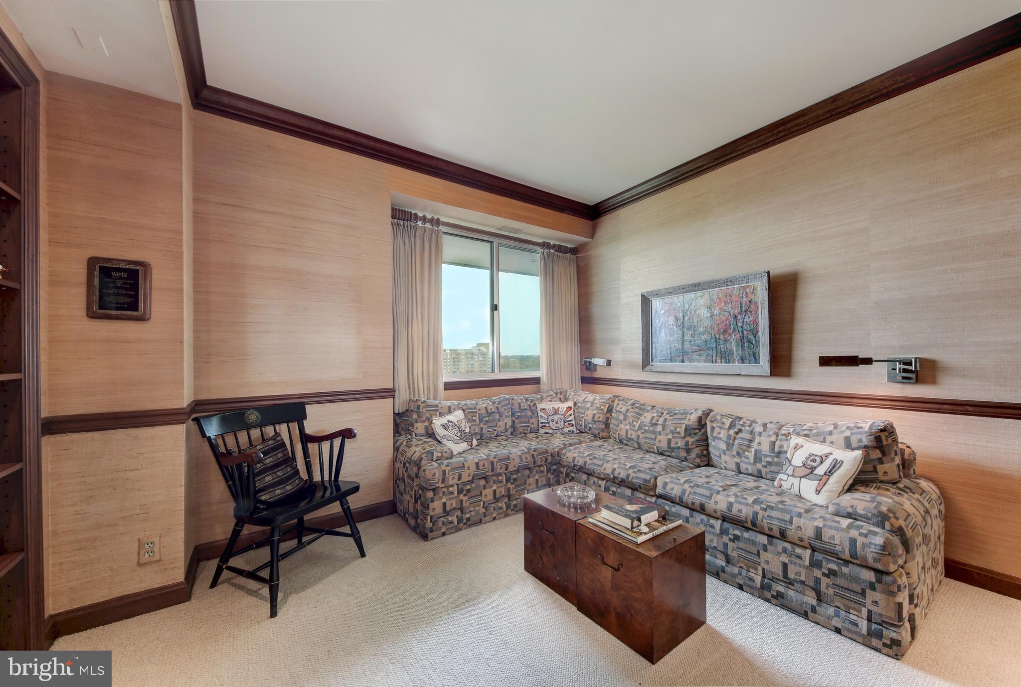 SOMERSET HOUSE - Residential