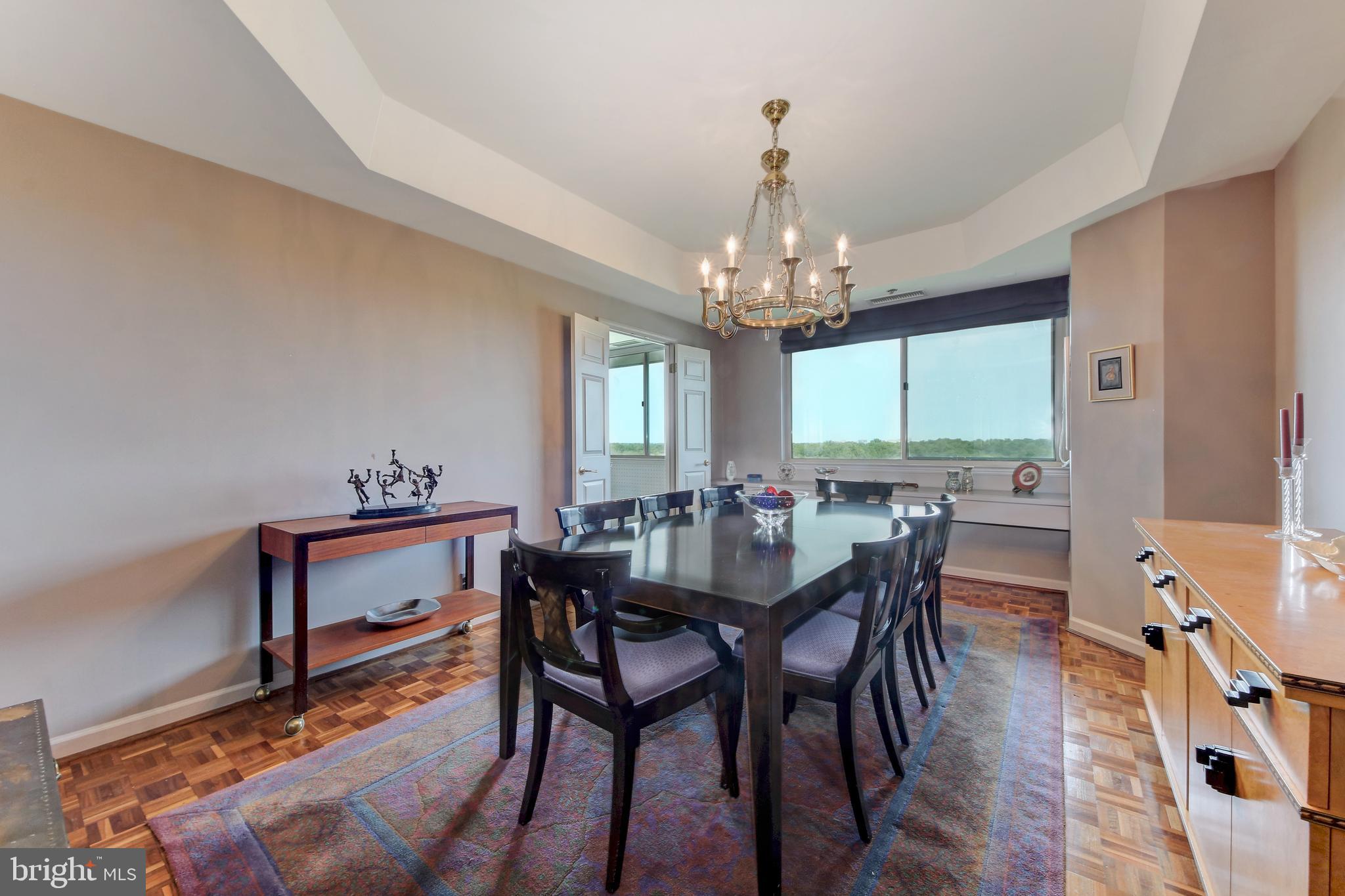 SOMERSET HOUSE - Residential