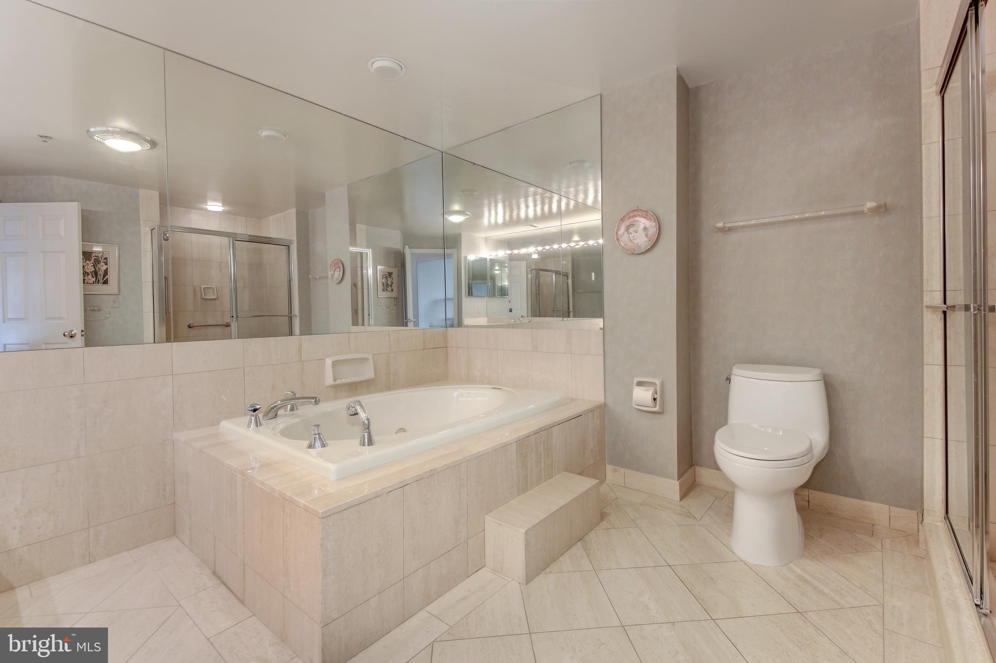 SOMERSET HOUSE - Residential