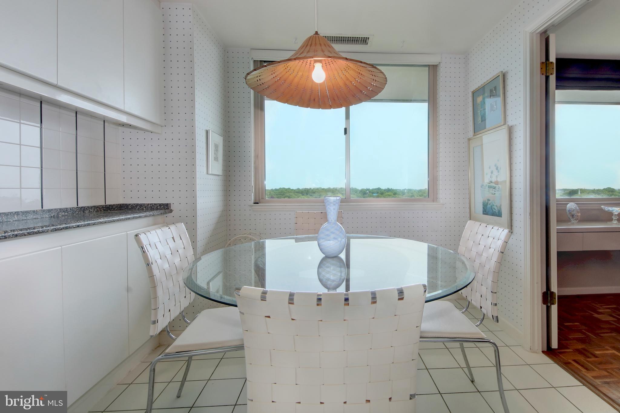 SOMERSET HOUSE - Residential