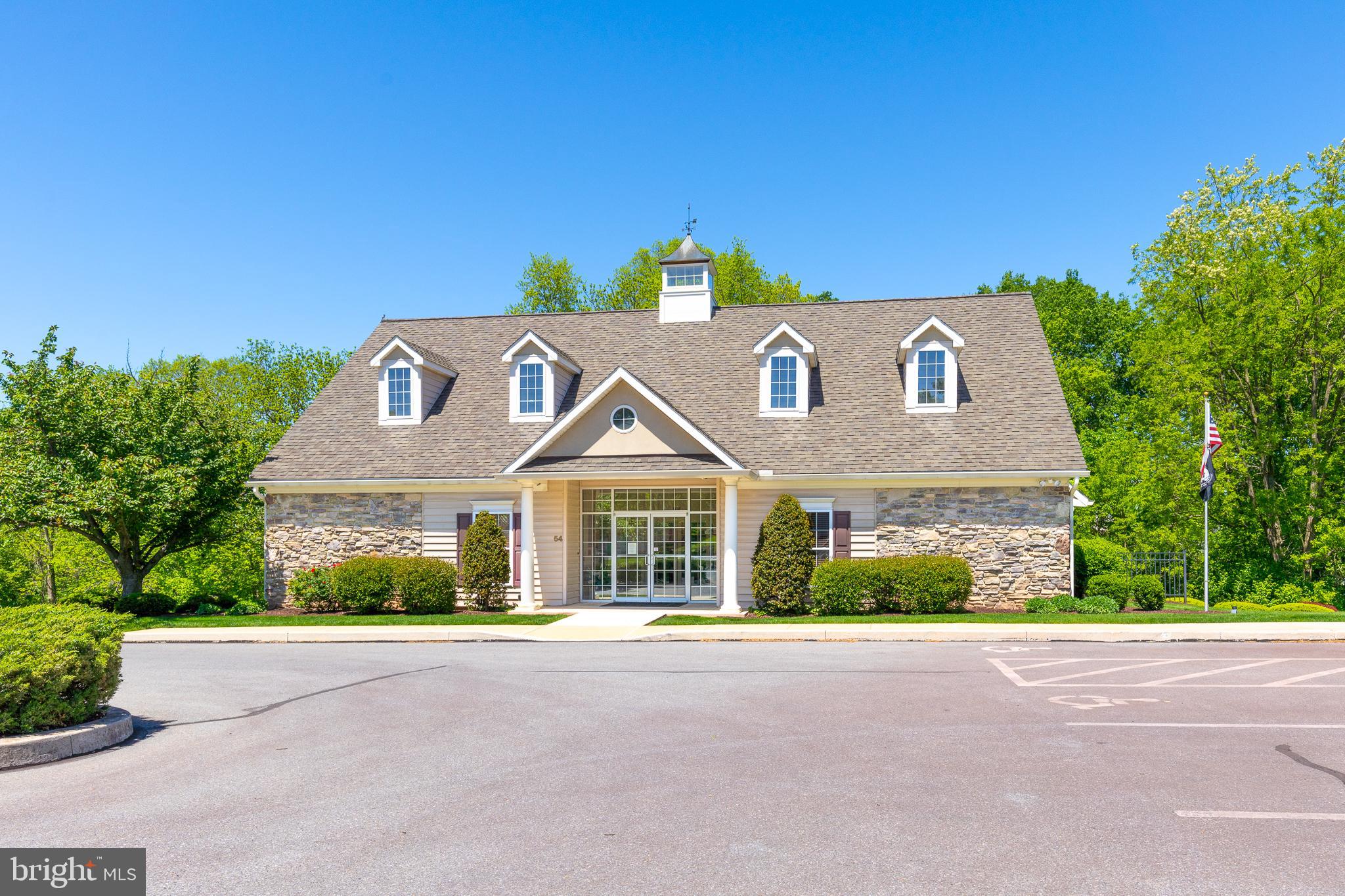 CROSSINGS - Residential