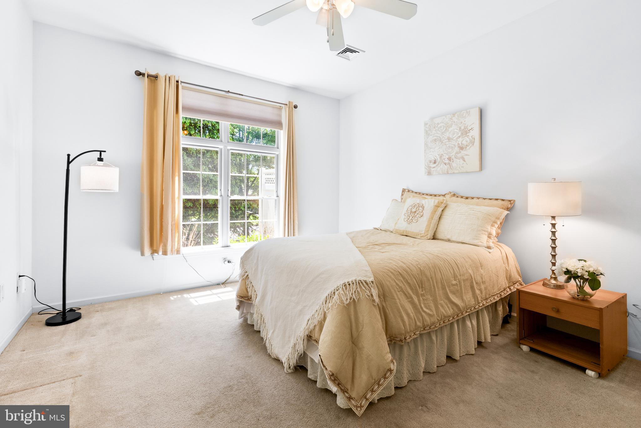 CROSSINGS - Residential