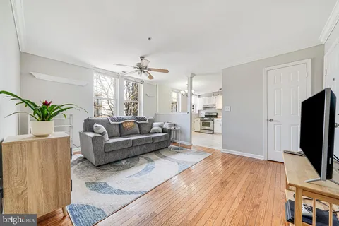 529 Lamont Street NW Unit 304, Washington, DC 20010 - MLS#: DCDC2196176