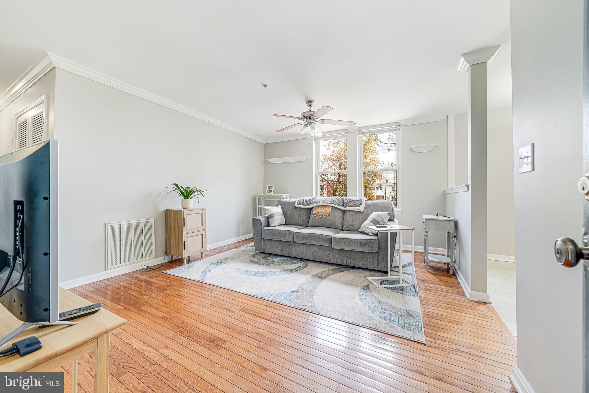 529 LAMONT STREET NW 304