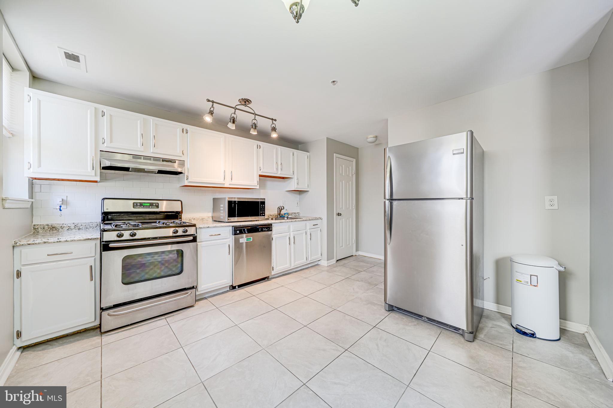 529 LAMONT STREET NW 304