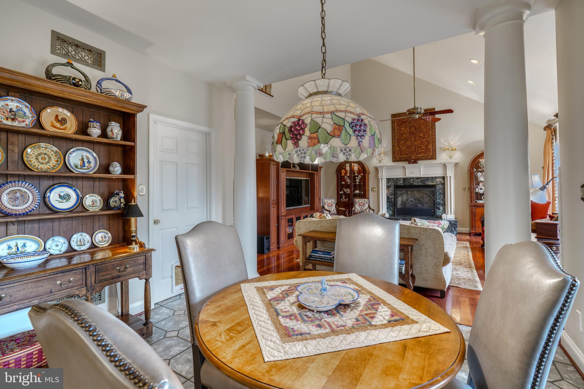 FOXWAY TERR - Residential