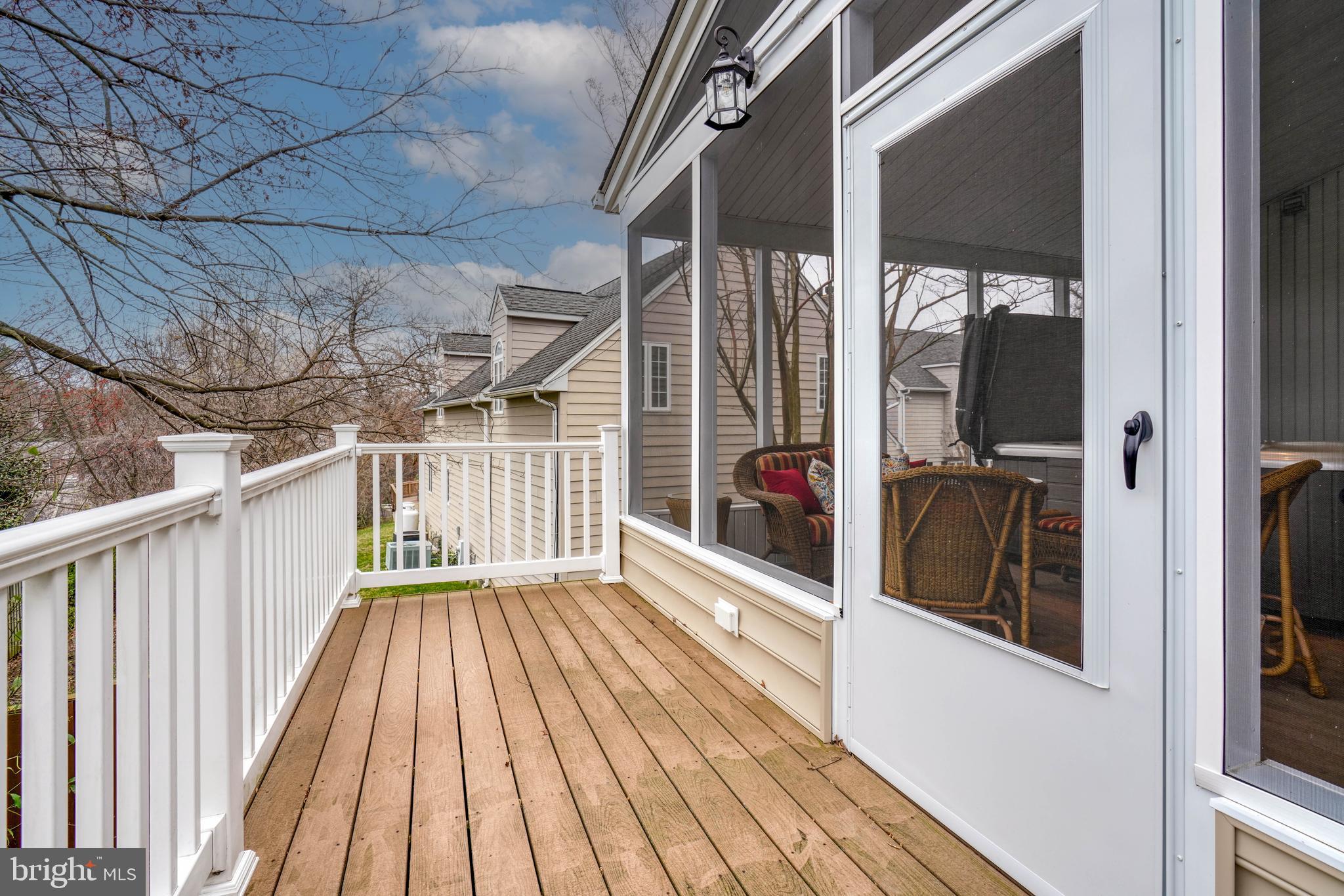 FOXWAY TERR - Residential