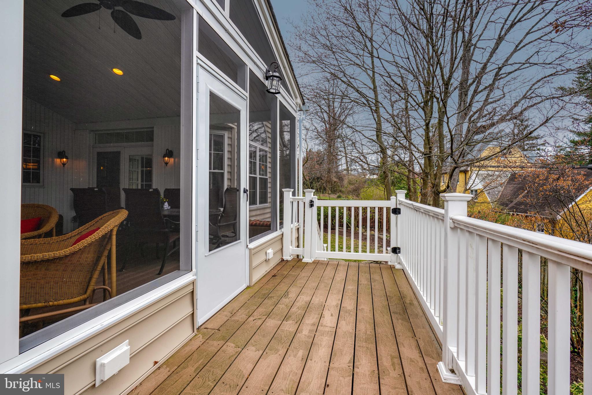 FOXWAY TERR - Residential