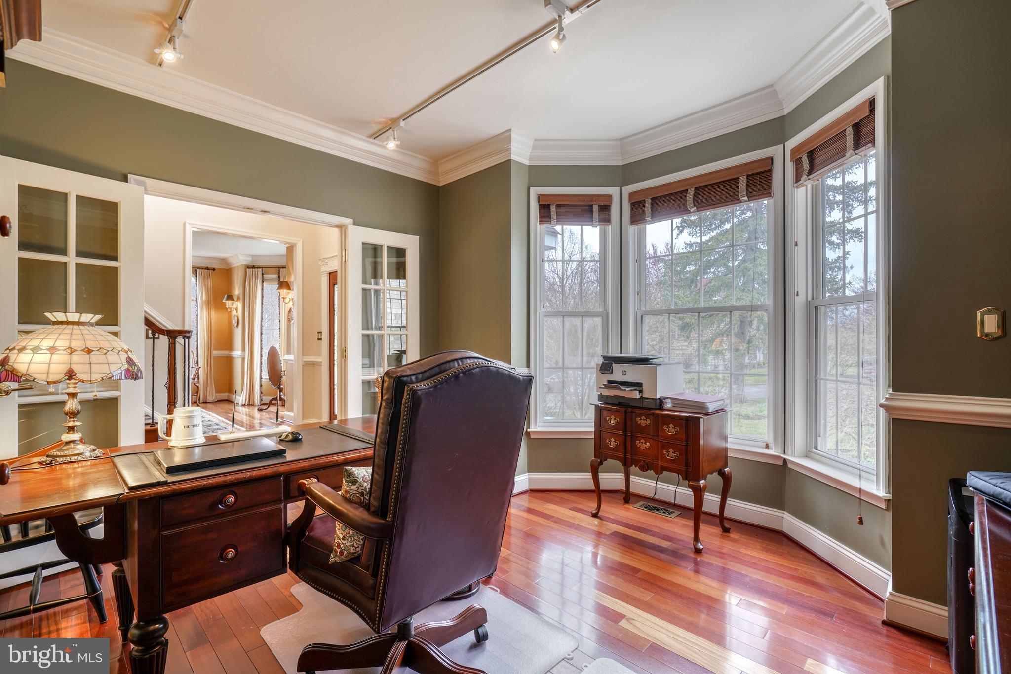 FOXWAY TERR - Residential