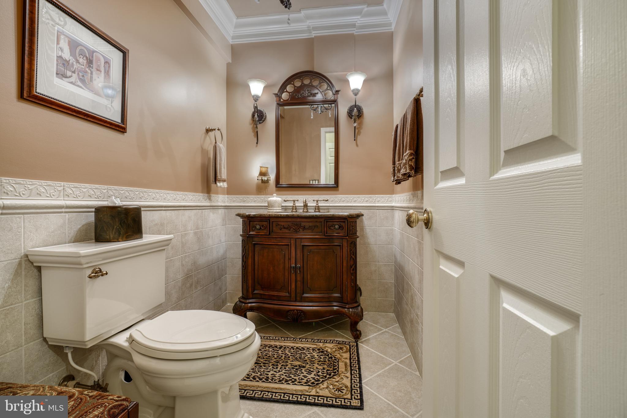 FOXWAY TERR - Residential