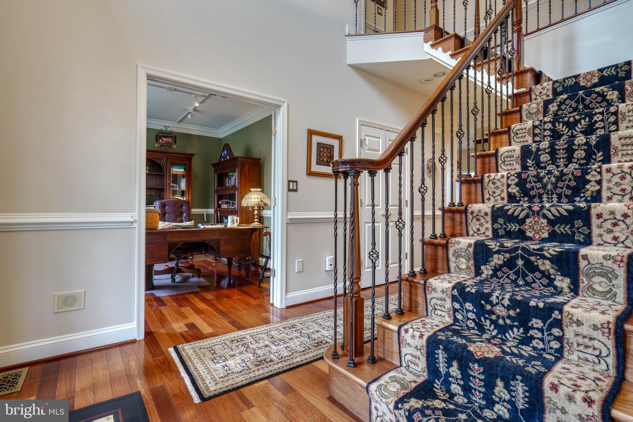 FOXWAY TERR - Residential