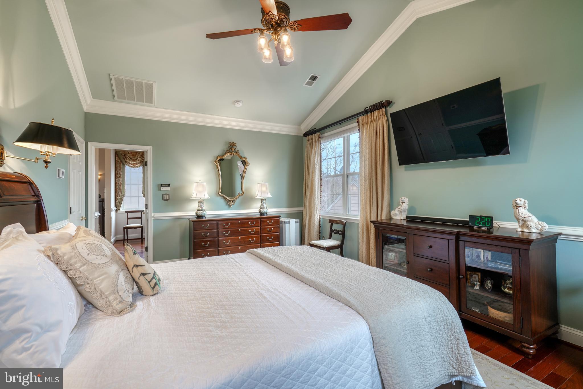 FOXWAY TERR - Residential