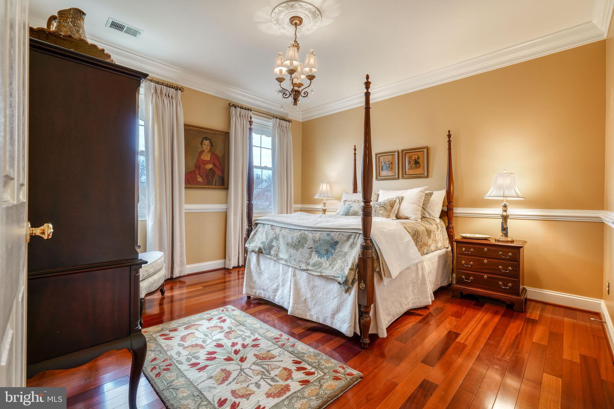 FOXWAY TERR - Residential