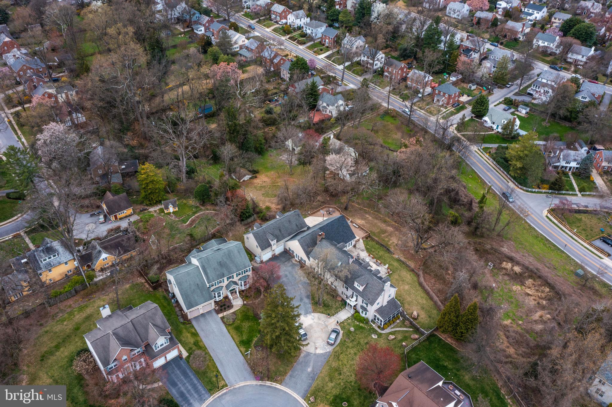 FOXWAY TERR - Residential