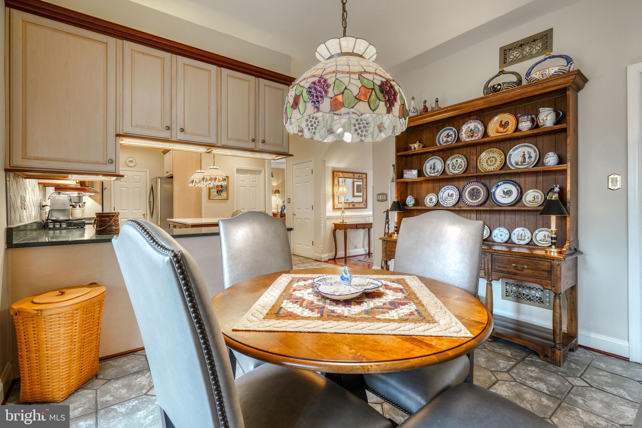 FOXWAY TERR - Residential