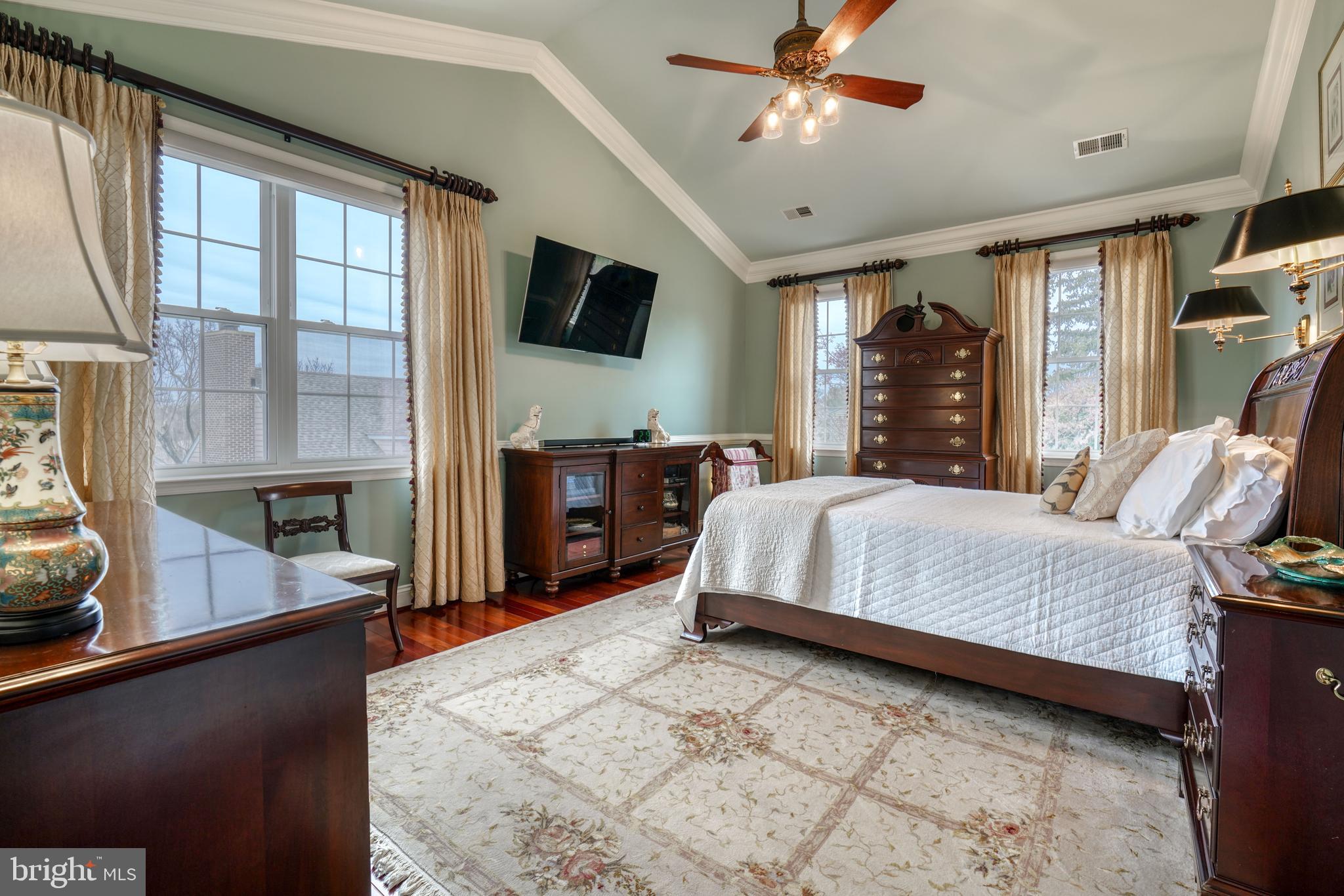 FOXWAY TERR - Residential