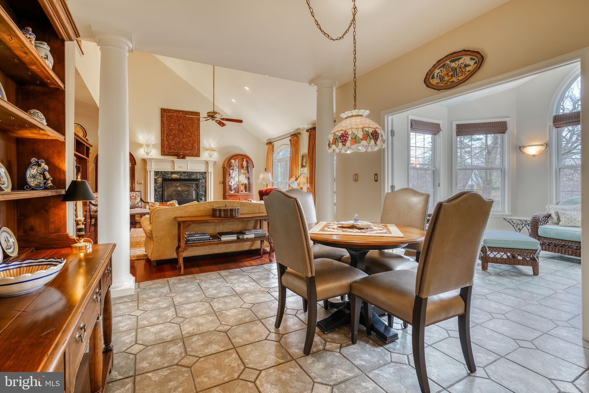 FOXWAY TERR - Residential