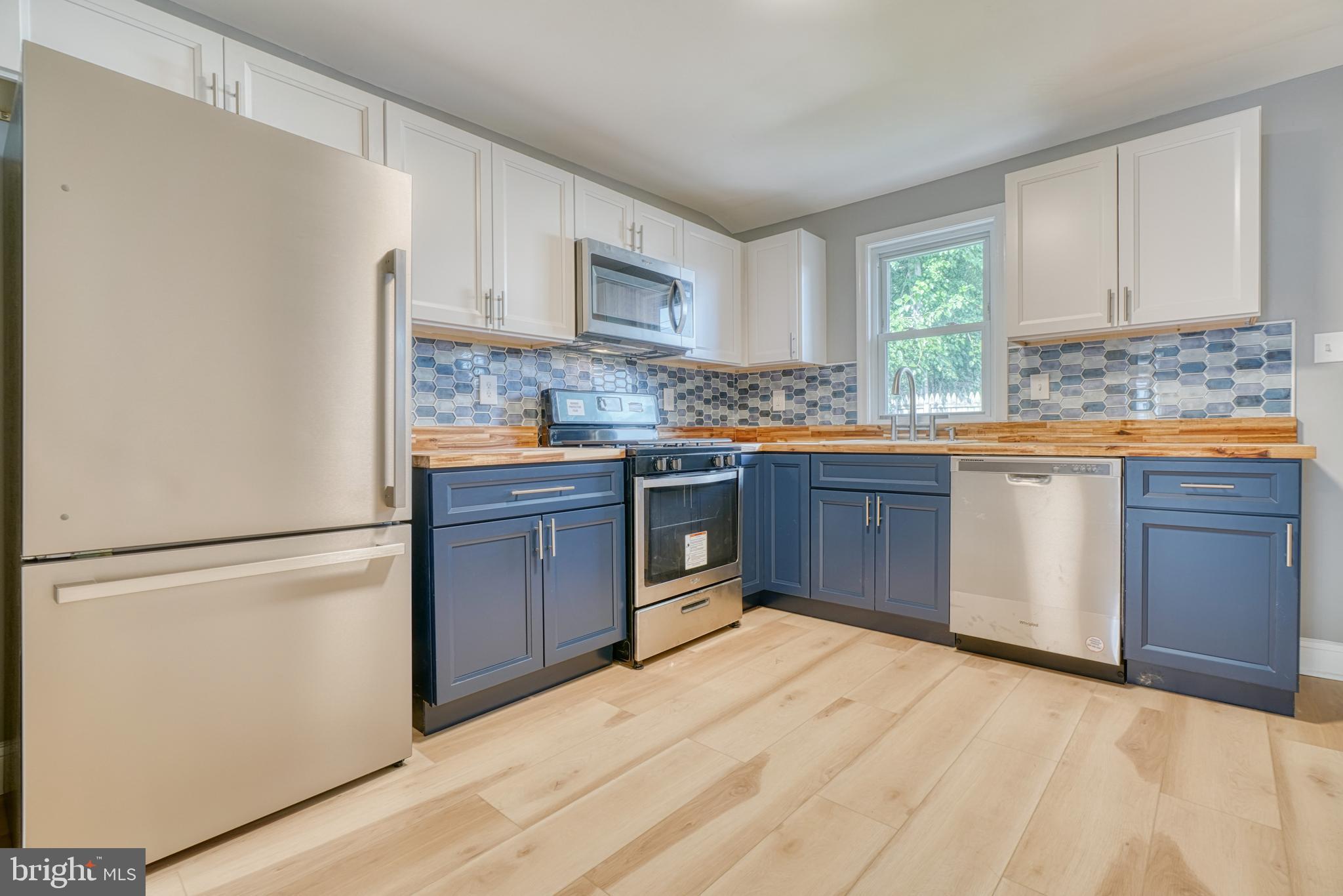 BARCLAY - Residential