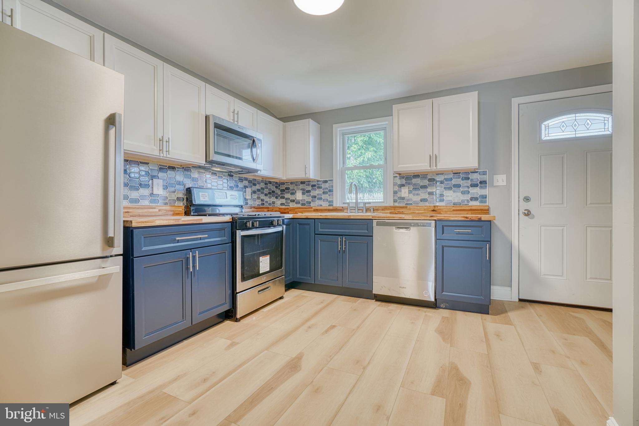 BARCLAY - Residential