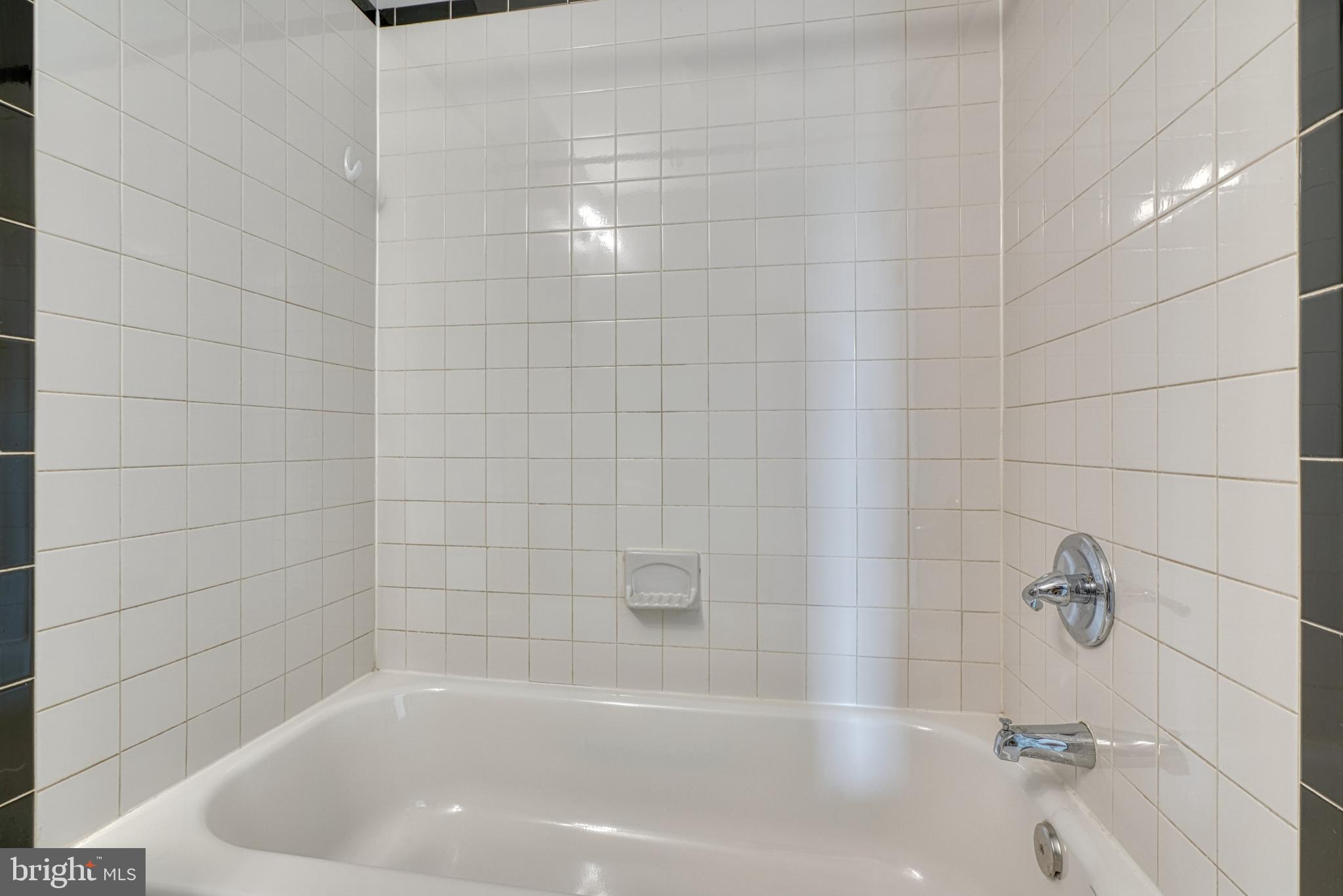 BARCLAY - Residential