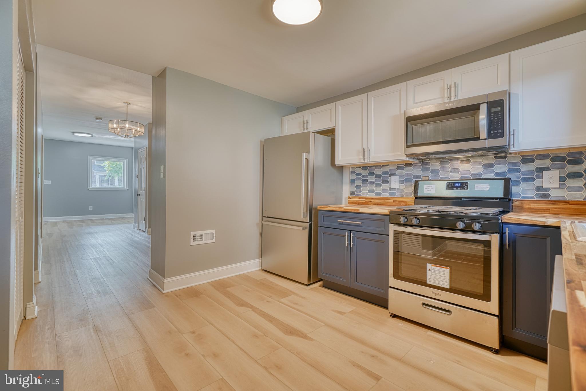 BARCLAY - Residential