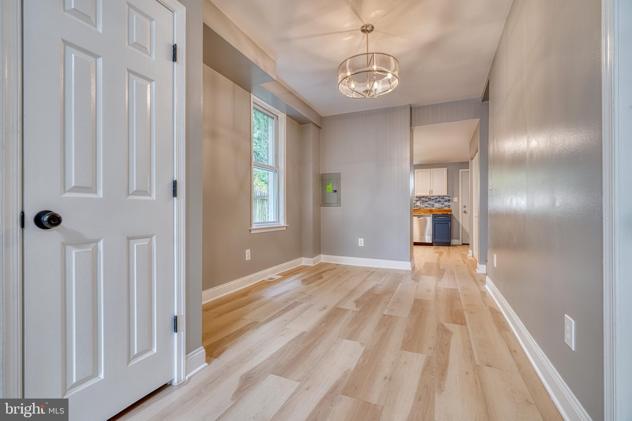 BARCLAY - Residential