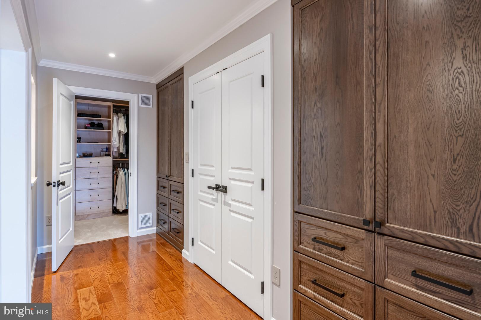 BIRDLAND - Residential