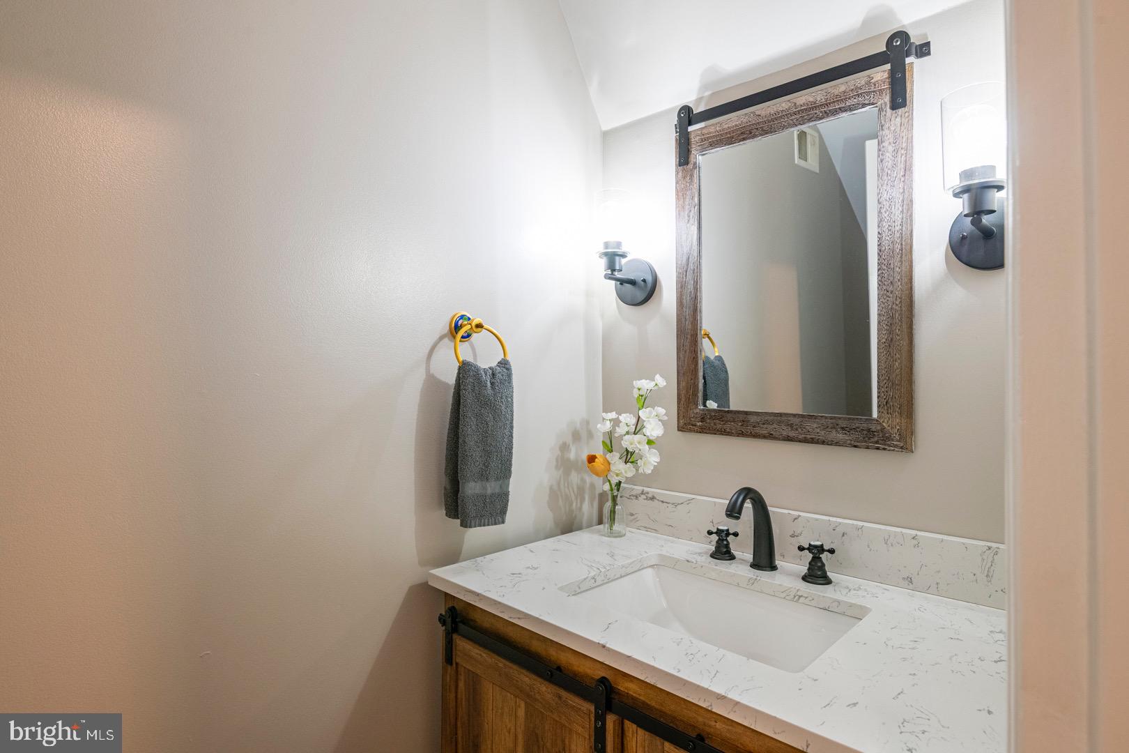 BIRDLAND - Residential