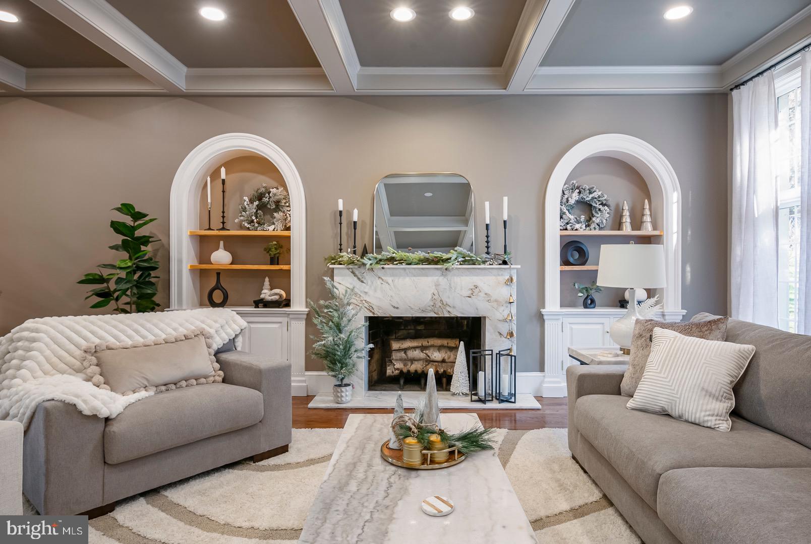 BIRDLAND - Residential