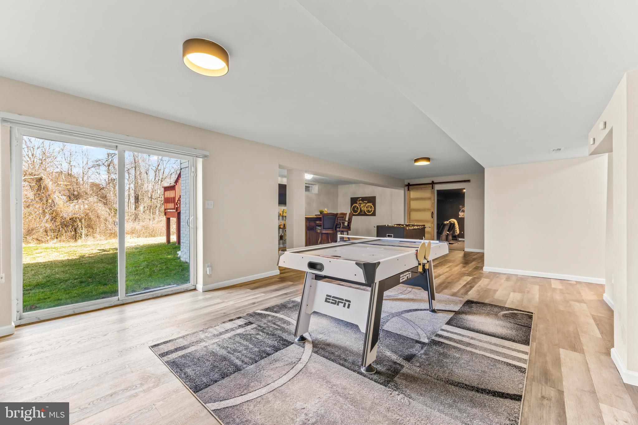 RIDGE FOREST GLEN - Residential