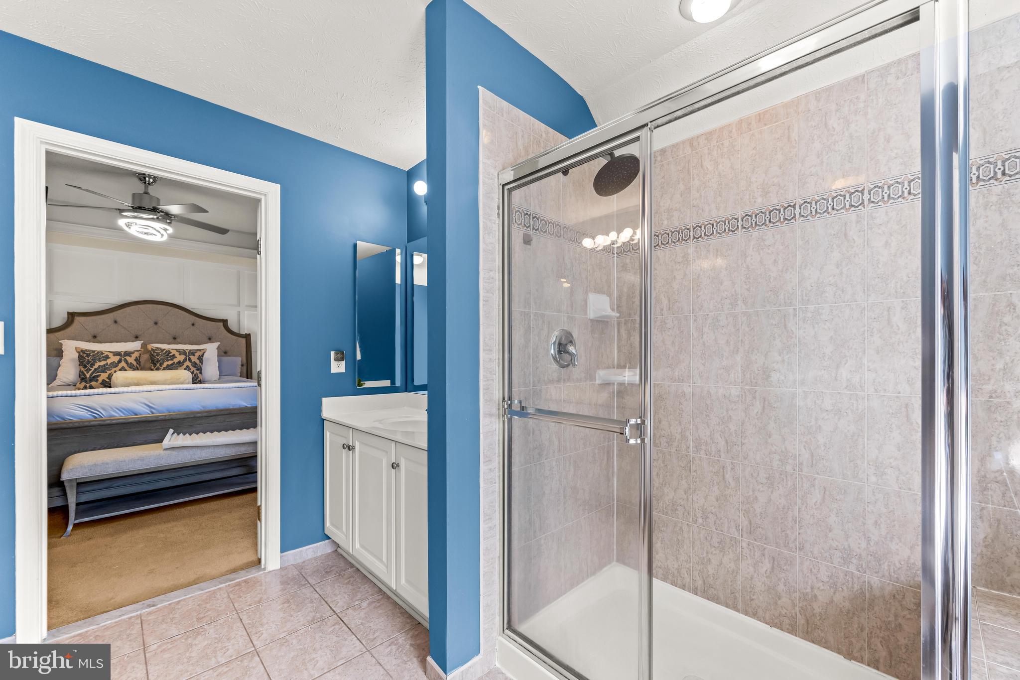 RIDGE FOREST GLEN - Residential