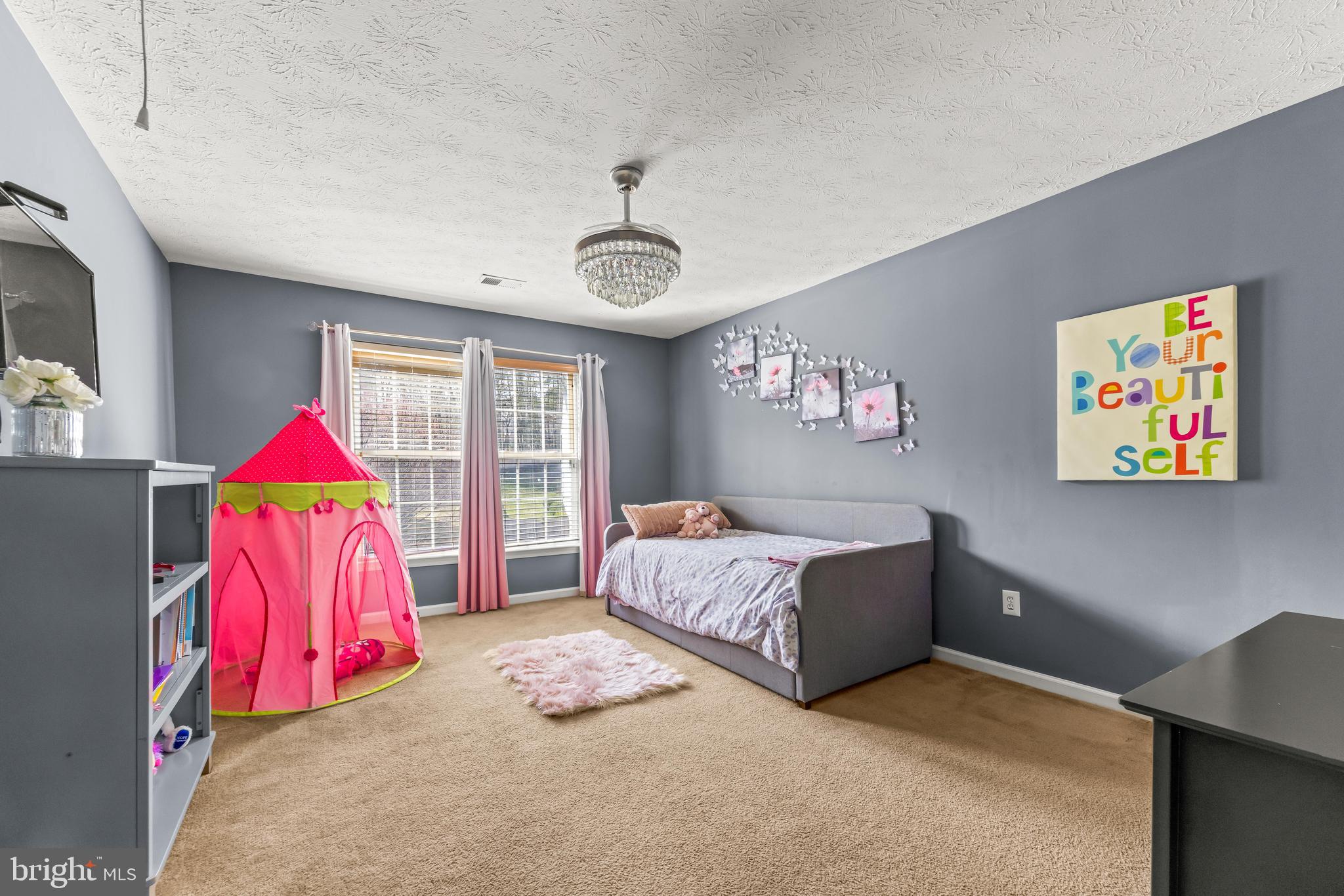 RIDGE FOREST GLEN - Residential