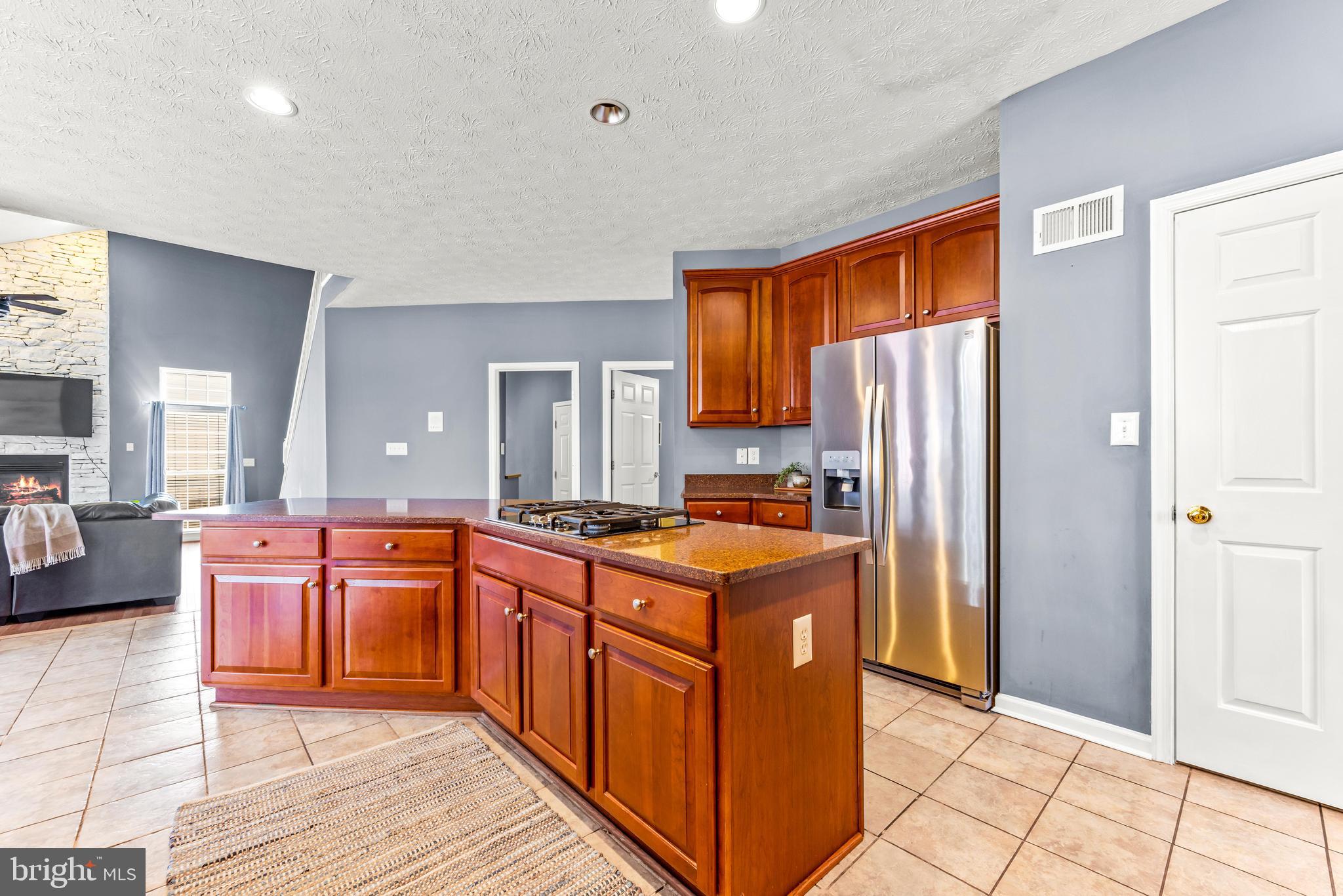 RIDGE FOREST GLEN - Residential