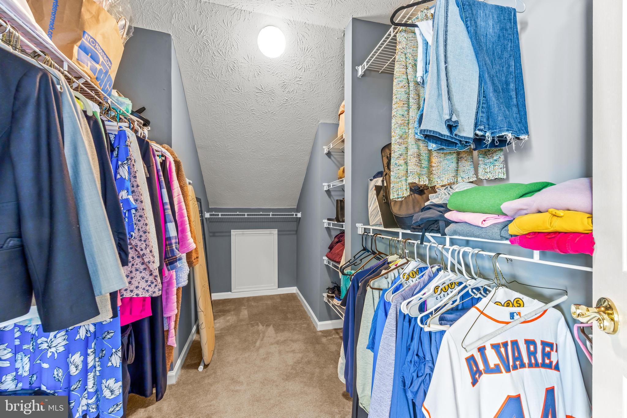 RIDGE FOREST GLEN - Residential