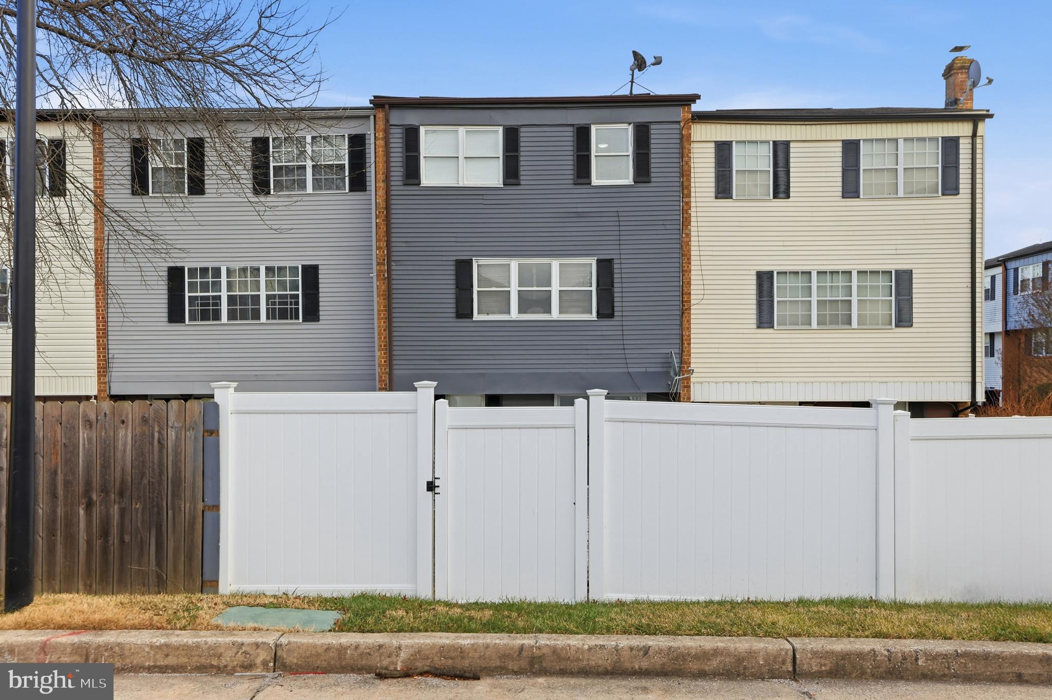 QUAIL MEADOWS TOWNHOUSES - Residential