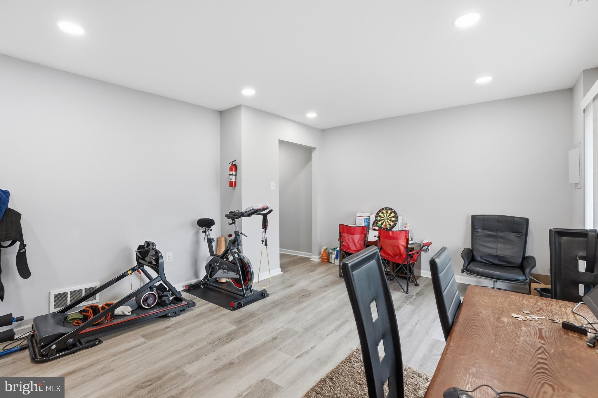 QUAIL MEADOWS TOWNHOUSES - Residential