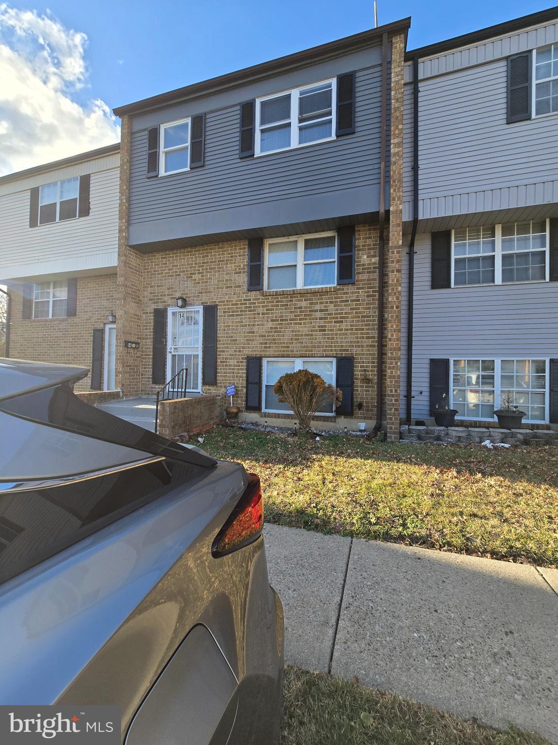 QUAIL MEADOWS TOWNHOUSES - Residential