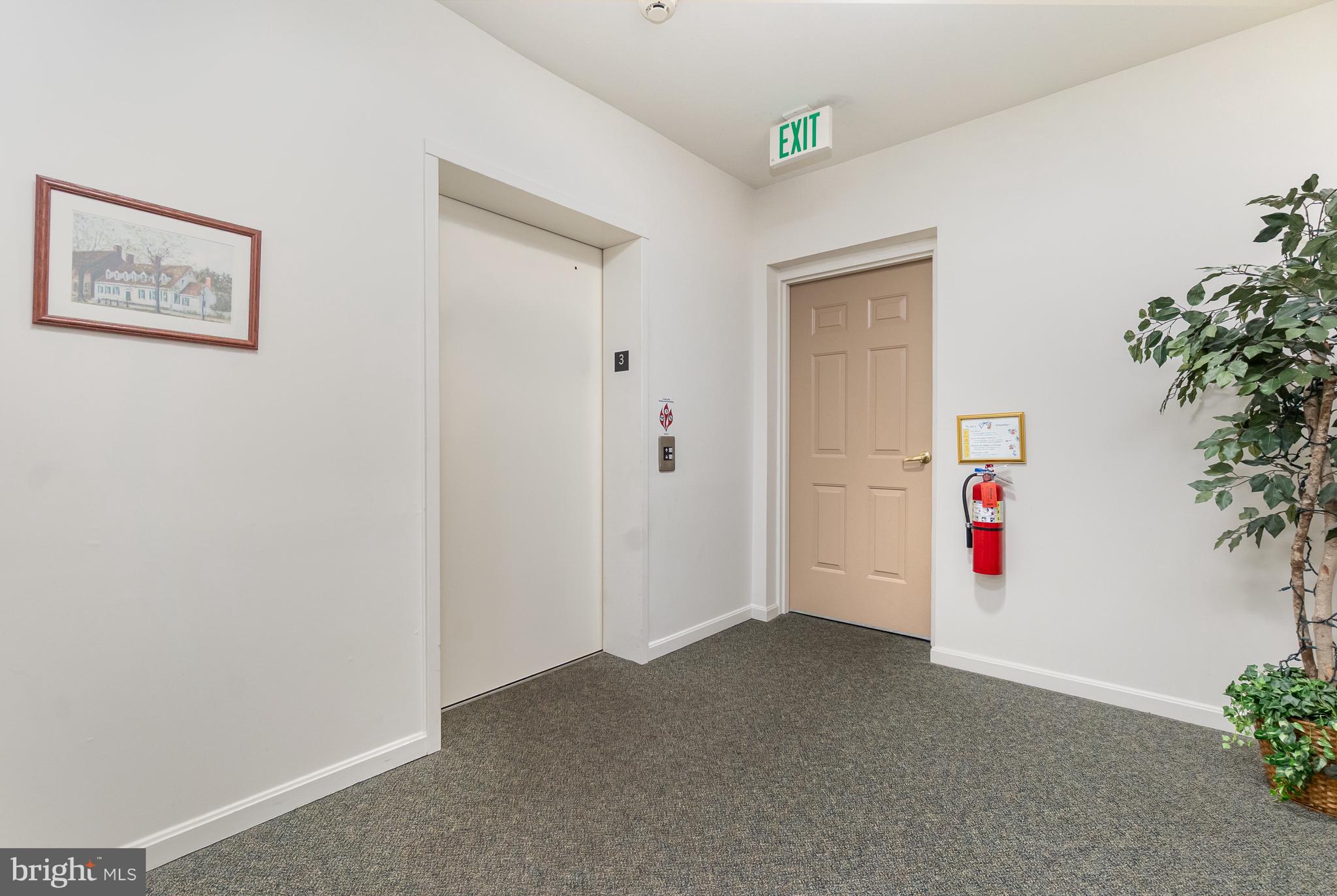 TAYLOR RIDGE CONDOMINIUMS - Residential