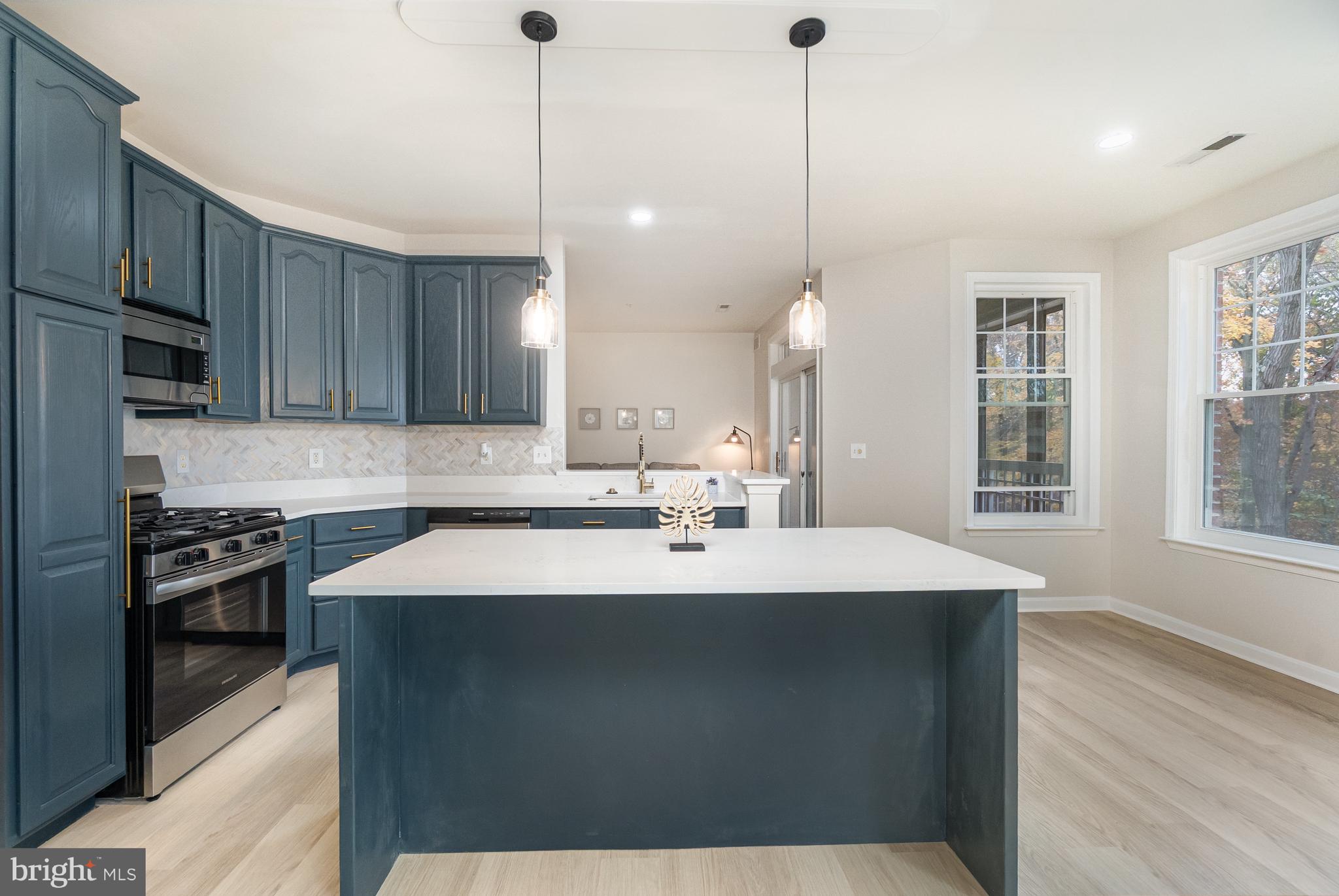 TAYLOR RIDGE CONDOMINIUMS - Residential