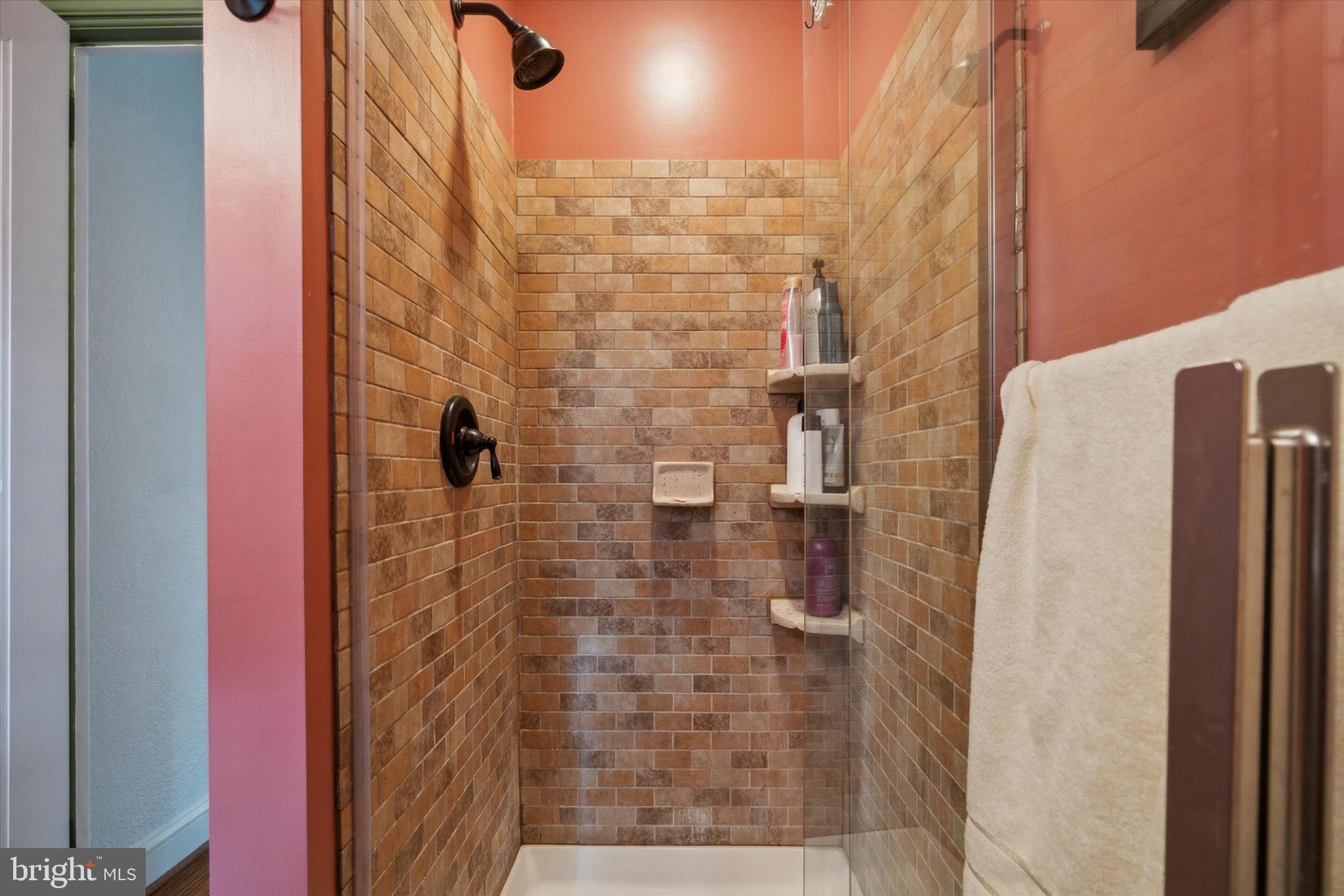 ARONIMINK - Residential