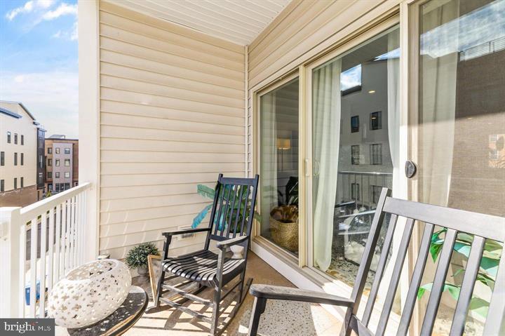 LOUDOUN VALLEY CARLISLE - Residential Lease