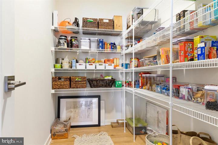 LOUDOUN VALLEY CARLISLE - Residential Lease