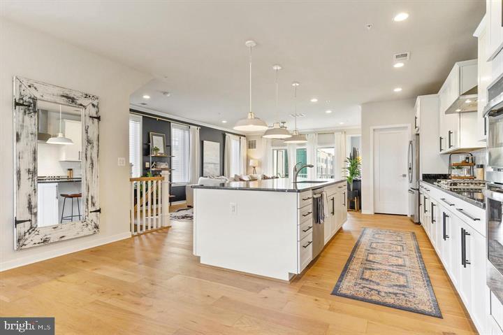 LOUDOUN VALLEY CARLISLE - Residential Lease