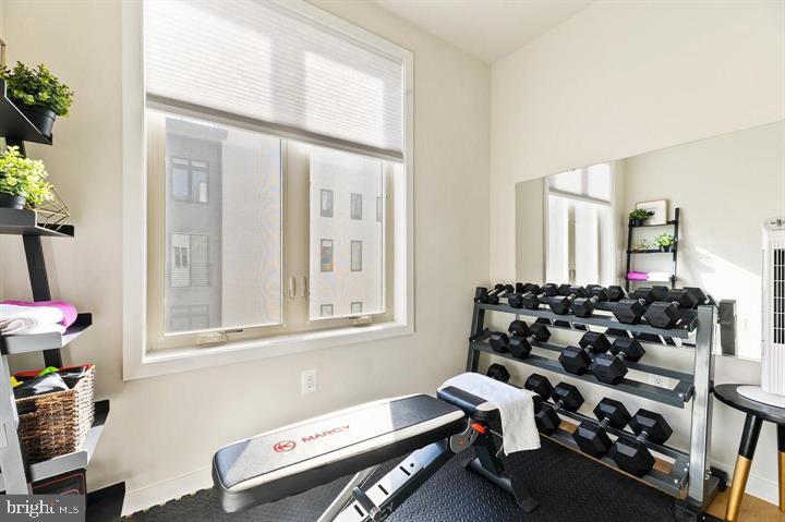 LOUDOUN VALLEY CARLISLE - Residential Lease