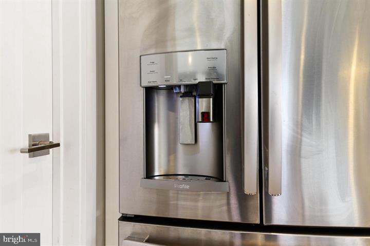 LOUDOUN VALLEY CARLISLE - Residential Lease