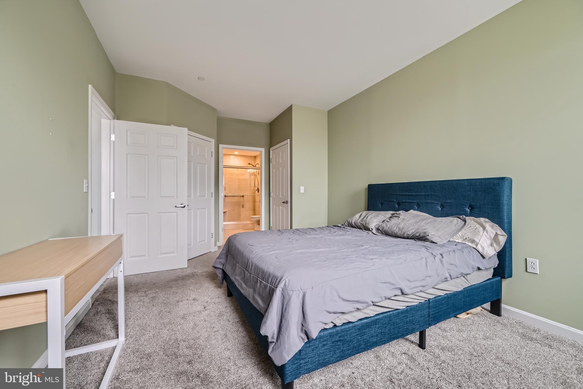 INNER HARBOR - Residential